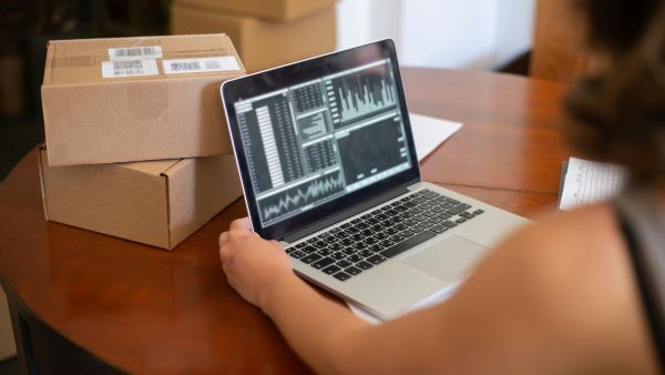 How customer specific pricing boosts B2B conversions